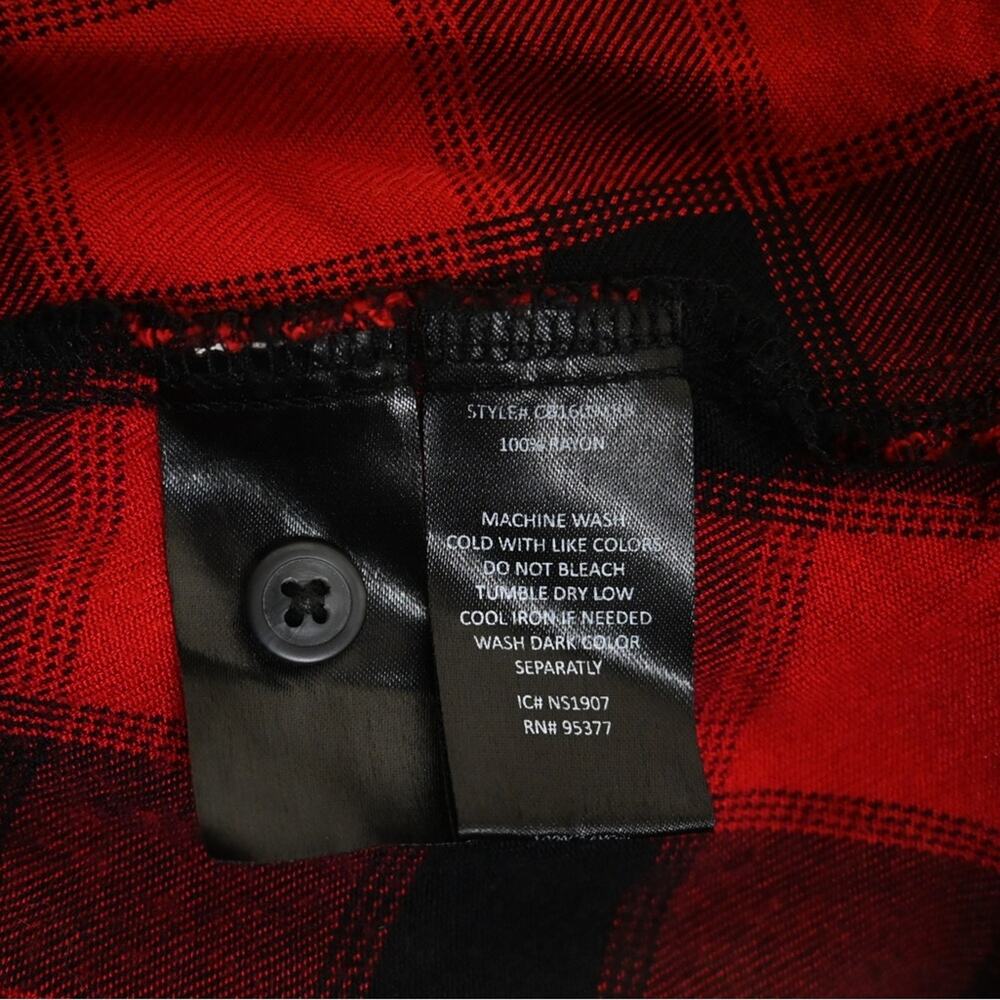 Sanctuary Women's S Red and Black Plaid Button Down Shirt - Picture 8 of 8